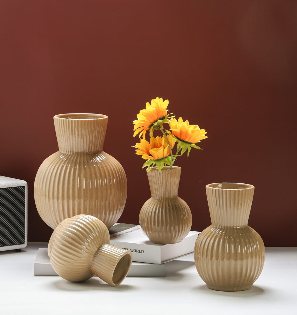 Tabletop Vase Manufacturers: Contemporary Ceramic Vase Programs for Wholesale Home Decor