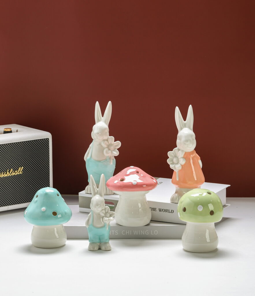 Wholesale Table Centerpiece Sets: Asymmetrical, Geometric Vases Buyers Reorder