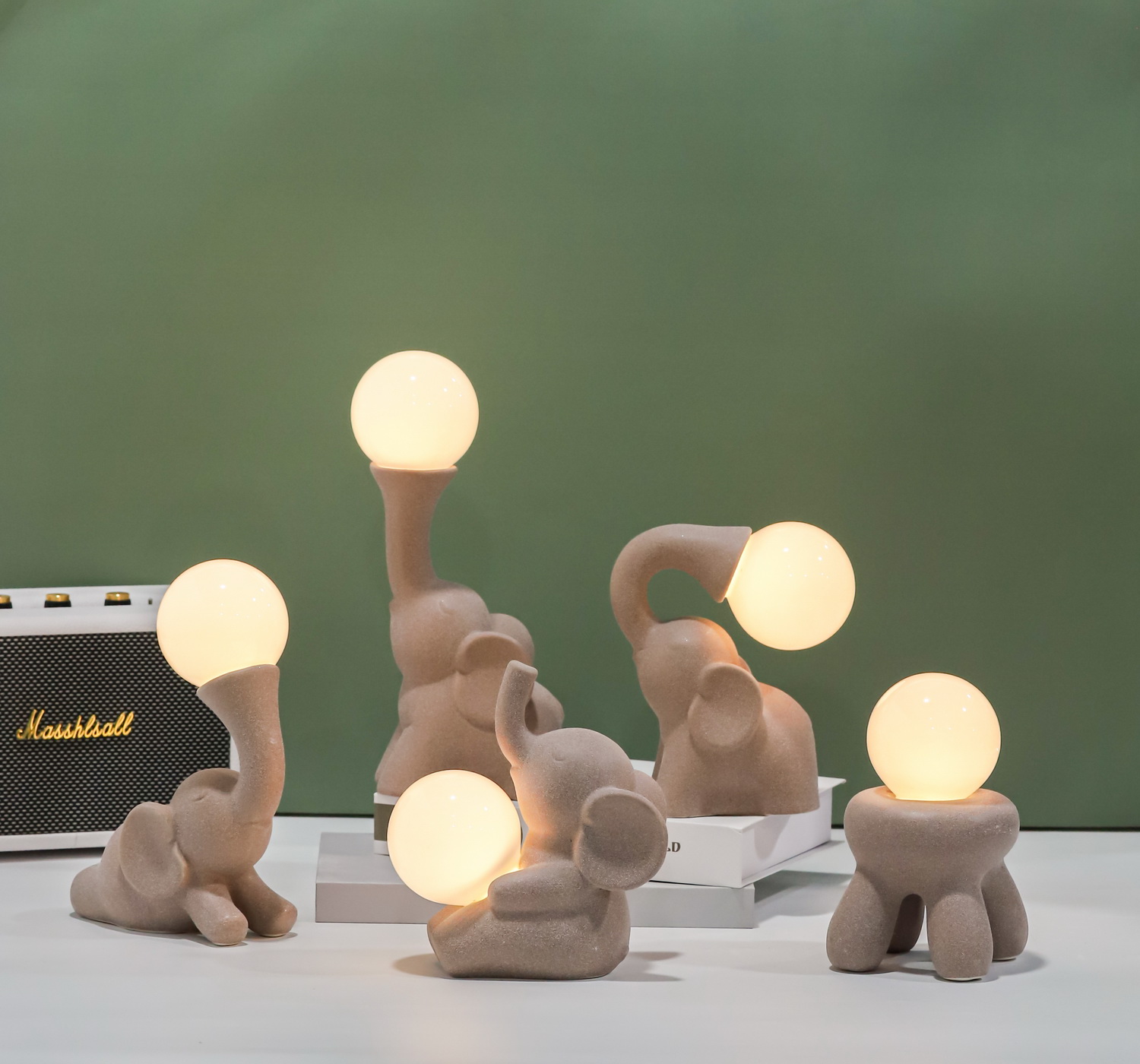 Teruier-Manufacturer of Artistic Ceramic Vases