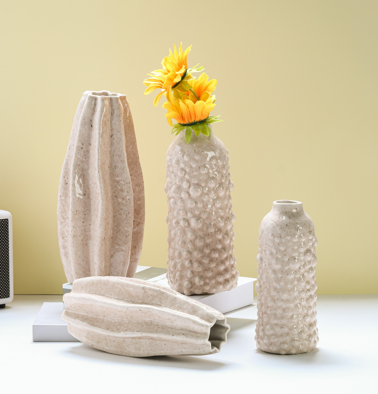 Playful Vases That Stop Shoppers in the Aisle—How Buyers Source the Right Manufacturer
