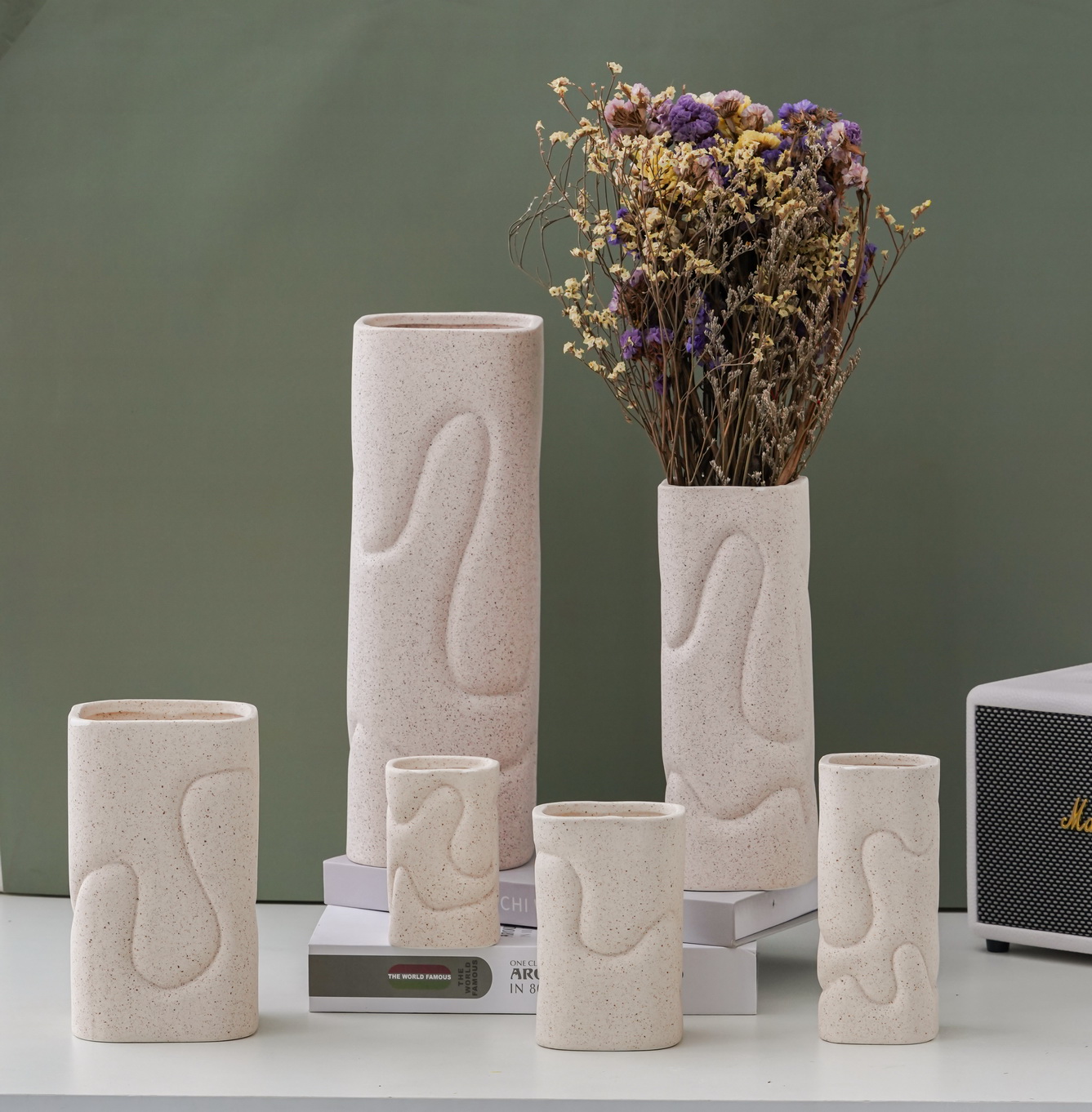 The Entryway Is Your Fastest “Yes”—So Stock It Like a Collector Would