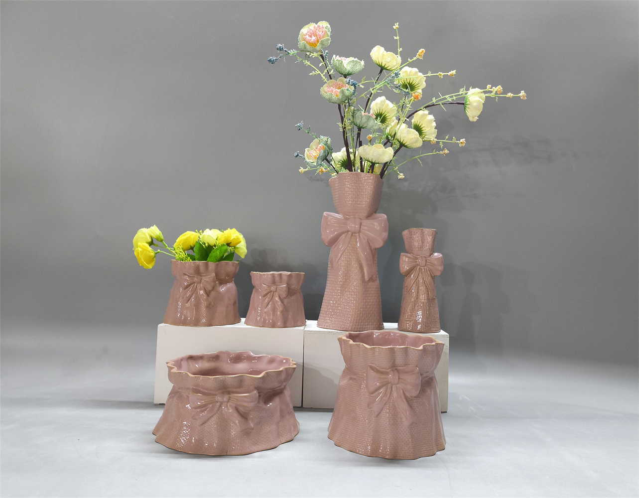 A Ceramic Vase Manufacturer Should Not Just Make Vases. It Should Help You Build a Look People Remember.