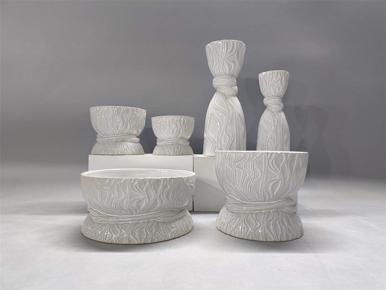 Bud Vase Wholesale for Retailers | Modern Ceramic Vase Wholesale