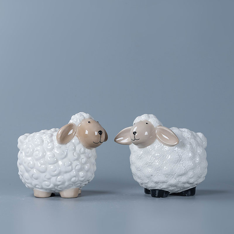 Decorative Vase for Interior Designers: Why the Right Ceramic Piece Now Sells the Whole Room