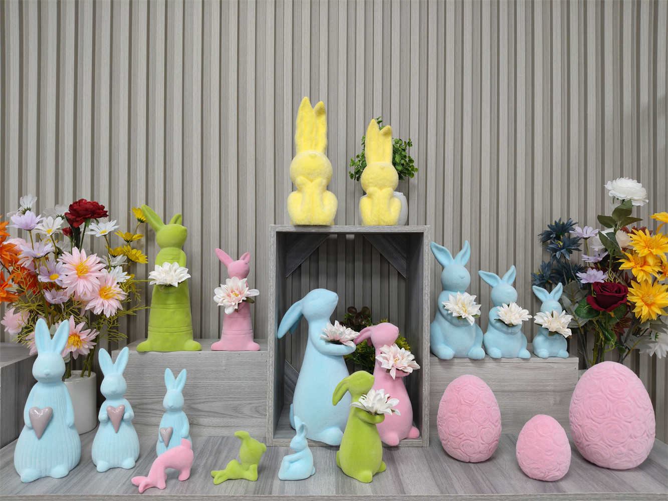 The “Mini-Art” Trick Designers Use: Why Ceramic Figurines Wholesale Makes Rooms Feel Finished Faster