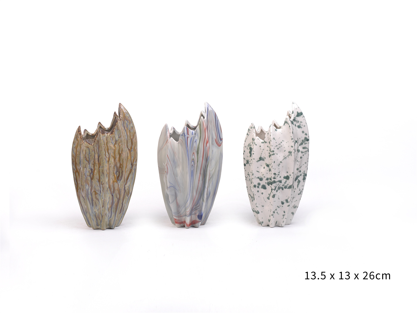 Why Porcelain Vases Are Selling Like Design Statements, Not Just Decor