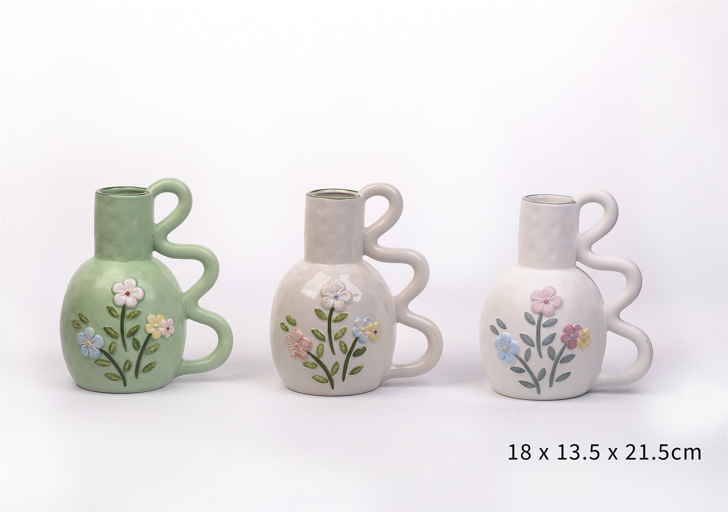 The “Room-Finisher” I Buy Wholesale: Why One Ceramic Vase Can Save a Project (and Sell Out a Display)