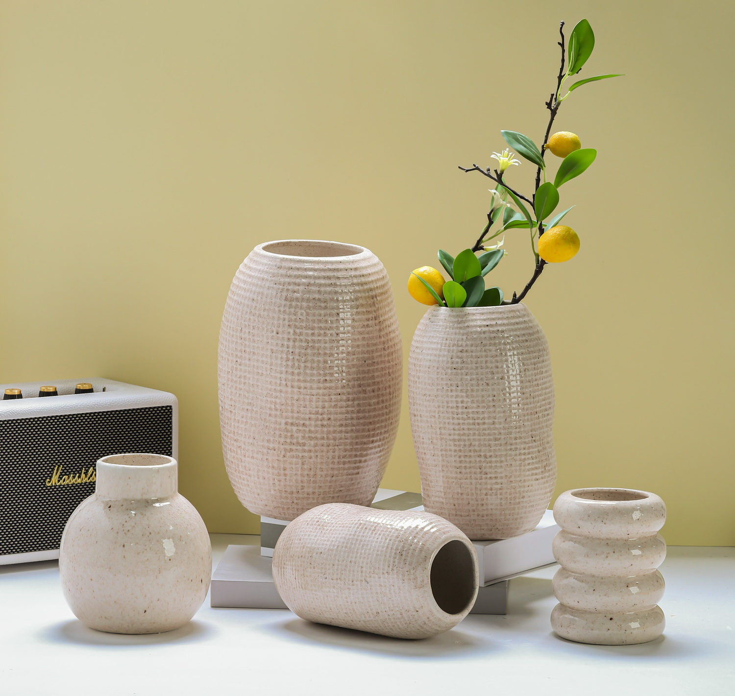 Wholesale Ceramic Home Decor: 2026 U.S. Buyer Guide for Bulk Vases & Seasonal Sets