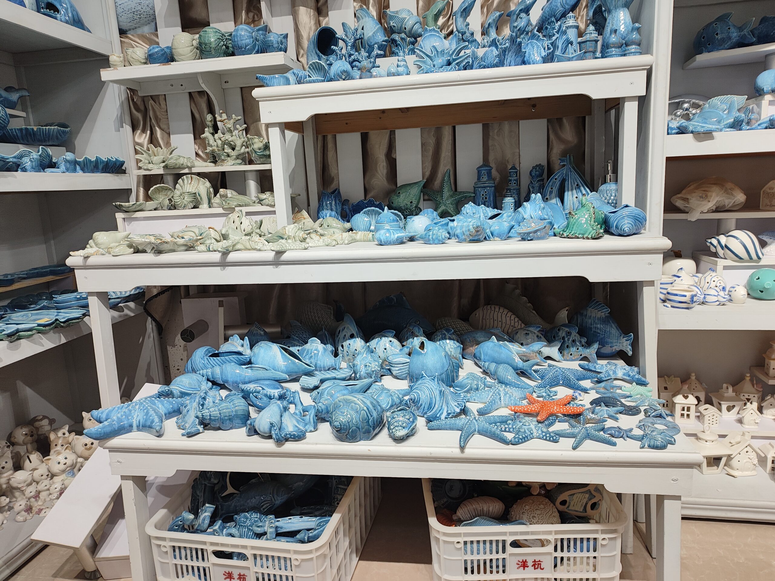 The Best Decor Is Not Just Beautiful. It Is Buyable: Why Retailers and Importers Need More Than a Supplier