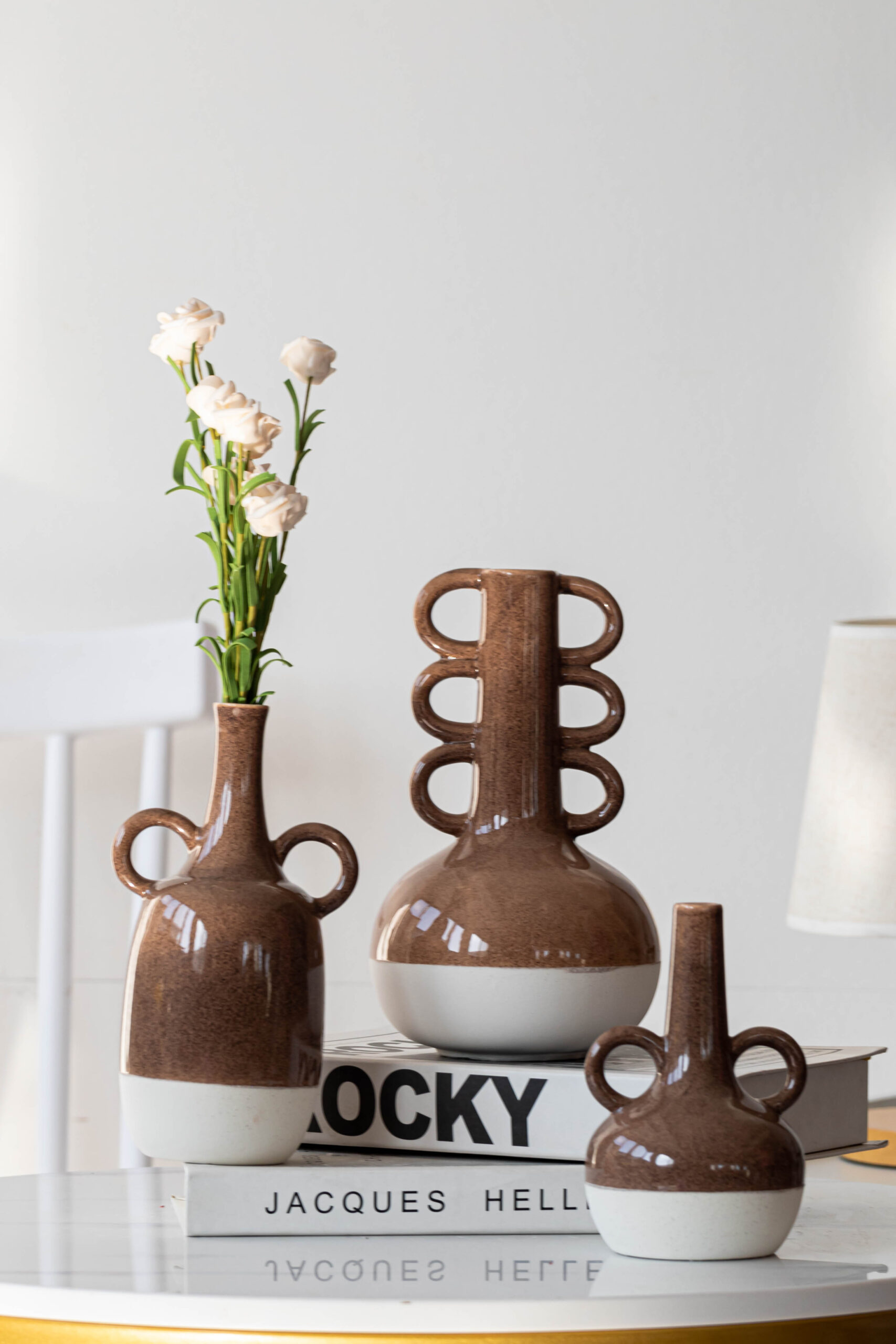 Decorative Vases Buying Guide: How Buyers Choose Vases That Look Good on Shelf, Ship Safely, and Reorder Cleanly